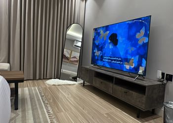استديو هادئ بسرير ماستر 