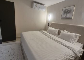استديو بسرير ماستر ودخول ذاتي