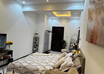 استديو هادئ بسرير ماستر 