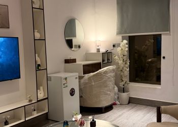استديو بسرير ماستر وجلسة جانبية 