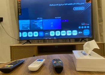 استديو بأثاث مريح وبسيط 