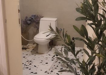 استديو بسرير ماستر وجلسة جانبية