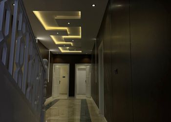استديو بسرير ماستر وجلسة جانبية