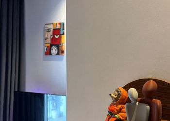 استديو بسرير ماستر وبلكونه