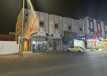 استديو بسرير ماستر وجلسة جانبية 