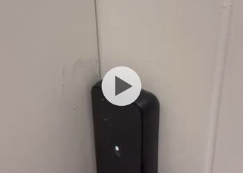 شقة بغرفة معيشة وغرفة نوم 
