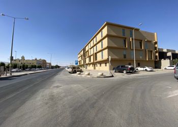 شقة بتصميم أنيق ودخول ذاتي 