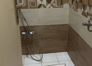 استديو هادئ بسرير ماستر 