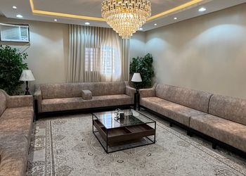 غرفة وصاله مع دورة مياة