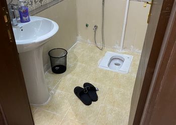 استديو بسرير ماستر وجلسة جانبية 