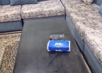 شقة بغرفتين نوم وغرفة جلوس 