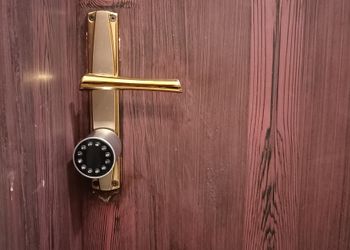 استديو بسرير ماستر وجلسة جانبية 