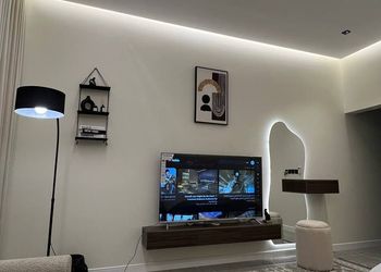 استديو بسرير ماستر