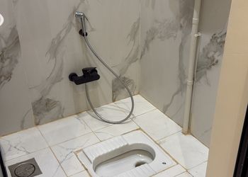 استديو بسرير ماستر وجلسة جانبية 