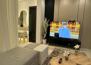استديو هادئ بسرير ماستر 