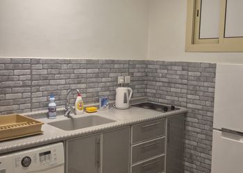 استديو بسرير ماستر وجلسة خارجية 