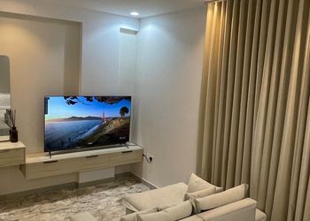 استديو هادئ بسرير ماستر 