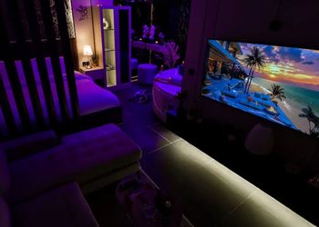 استديو هادئ بسرير ماستر 