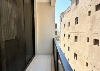 شقة بصالة وغرفة نوم