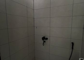 استديو فاخر بجاكوزي 