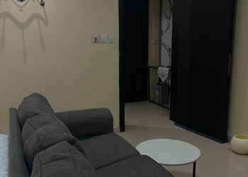 استديو هادئ بسرير ماستر 
