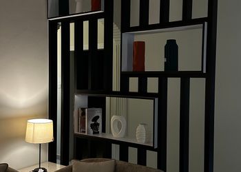 شقة بغرفتين نوم وصالة ومطبخ 