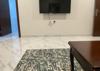 شقة بغرفتين نوم وصالة 