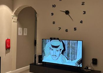 استديو هادئ بسرير ماستر 