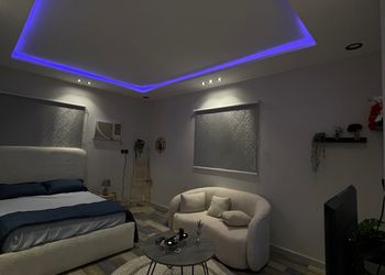 استديو هادئ بدخول ذاتي 