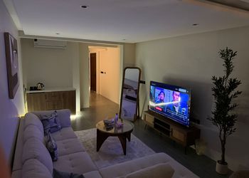 استديو هادئ بسرير ماستر 