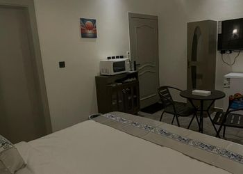 استديو بدخول ذاتي وتصميم هادئ 