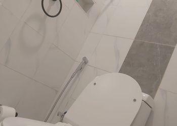 استديو بسرير ماستر وجلسه جانبيه