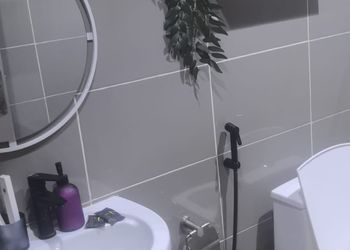 استديو بسرير ماستر وجلسة جانبية 