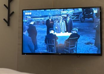 استديو بسرير ماستر وجلسة جانبية