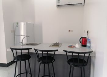 شاليه انيق بجلسة خارجيه ومسبح