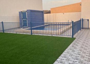 شاليه بمسطح اخضر