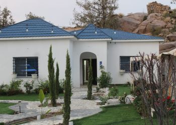 استراحة بمجلس وغرفتين نوم
