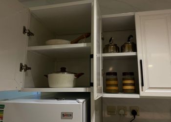 شقة بغرفة جلوس وغرفتين نوم 
