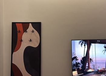 استديو هادئ بسرير ماستر