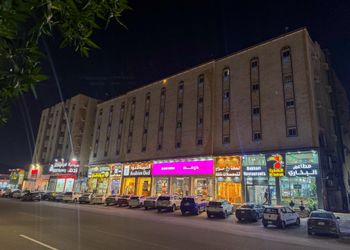 استديو هادئ بدخول ذاتي 