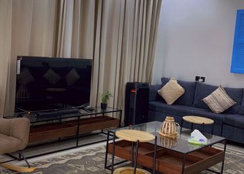 شاليه بمسبح داخلي وأجواء ممتعة 