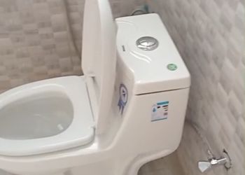 استديو بسرير ماستر وجلسة جانبية