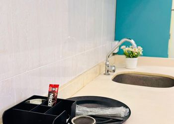 شقة بغرفة نوم وصالة 