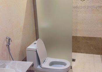 كوخ بثلاث غرف نوم و اطلالة 