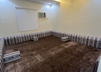 استراحة قسمين بمسبح خارجي