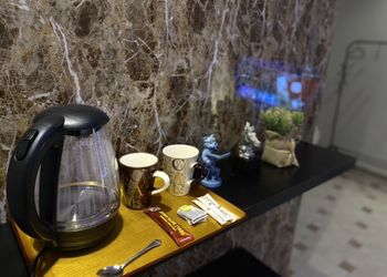 استديو انيق بأثاث مريح وبسيط 