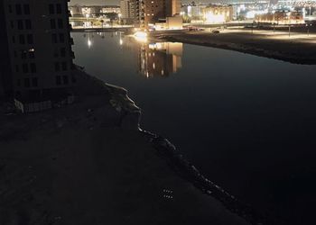 استديو بسرير ماستر وجلسة جانبية
