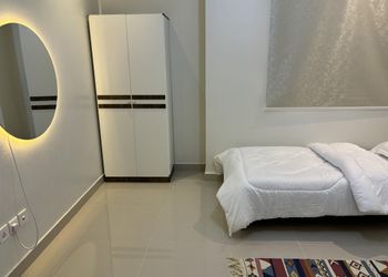 شقة بغرفتين نوم وصالة