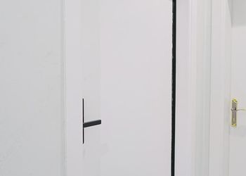 استديو بسرير ماستر وجلسة جانبية 