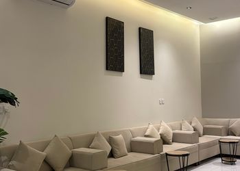 شاليه بألعاب مائية وجلسة 